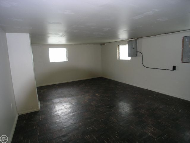 25151 Dodge Street, Roseville, MI 48066