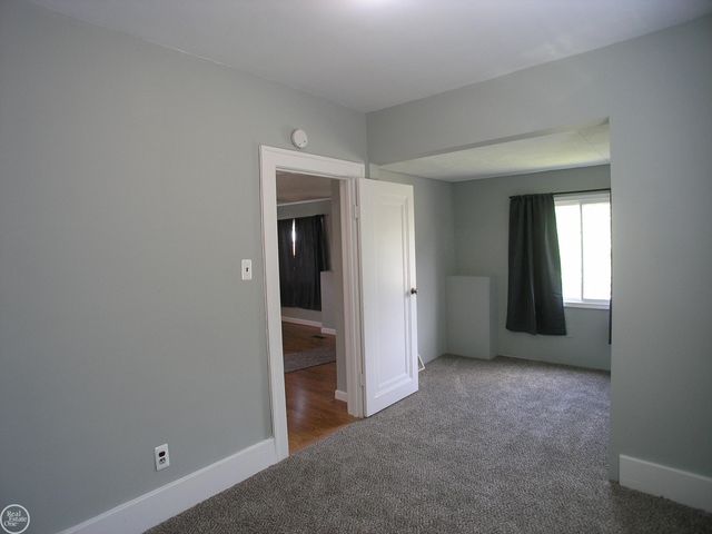 25151 Dodge Street, Roseville, MI 48066