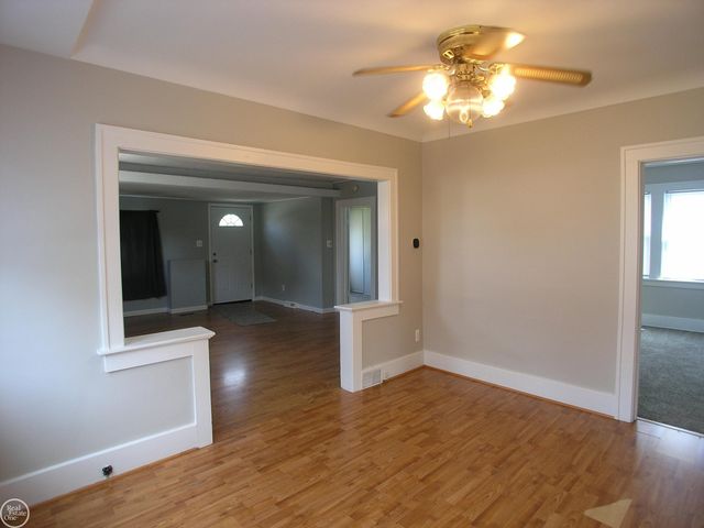 25151 Dodge Street, Roseville, MI 48066