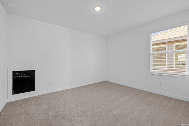 1887 Nuthatch Ridge, New Braunfels, TX 78130