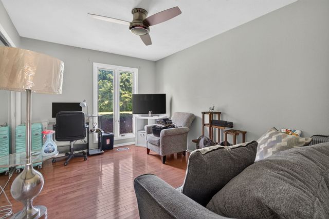 21000 Apollo Circle, Olympia Fields, IL 60461