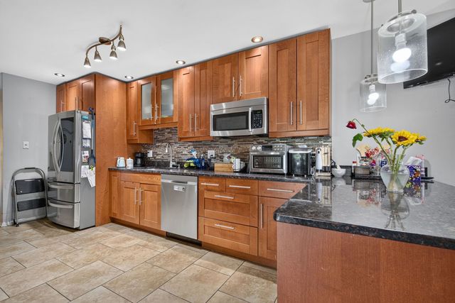 21000 Apollo Circle, Olympia Fields, IL 60461