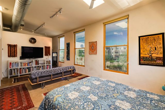 3600 Cerrillos 208, Santa Fe, NM 87507