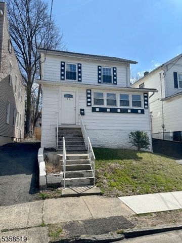 214 Maple Ave, Irvington Twp., NJ 07111