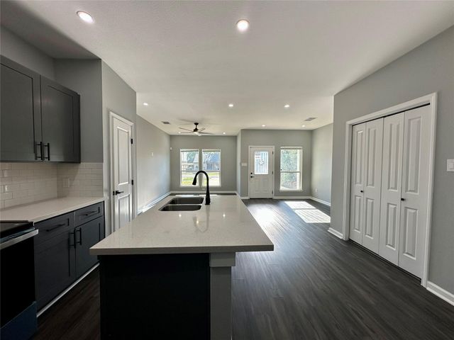 7234 Saint Augustine Street A, Houston, TX 77021