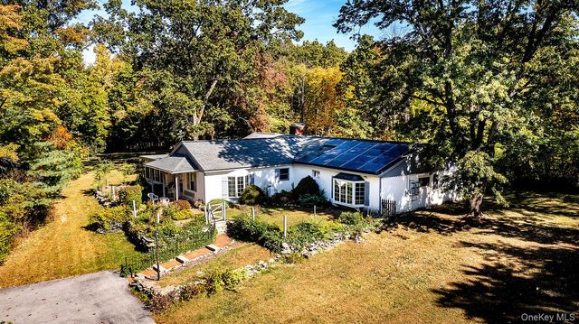 53 Tyrrel Road, Pleasant Valley, NY 12569