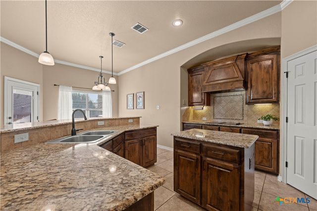 3320 Ten Bits Drive, Belton, TX 76513