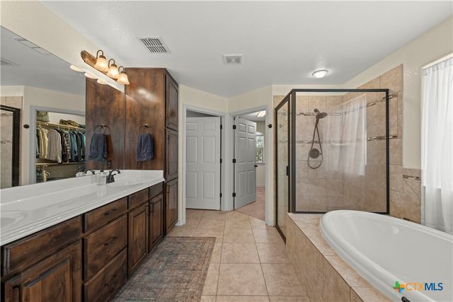 3320 Ten Bits Drive, Belton, TX 76513