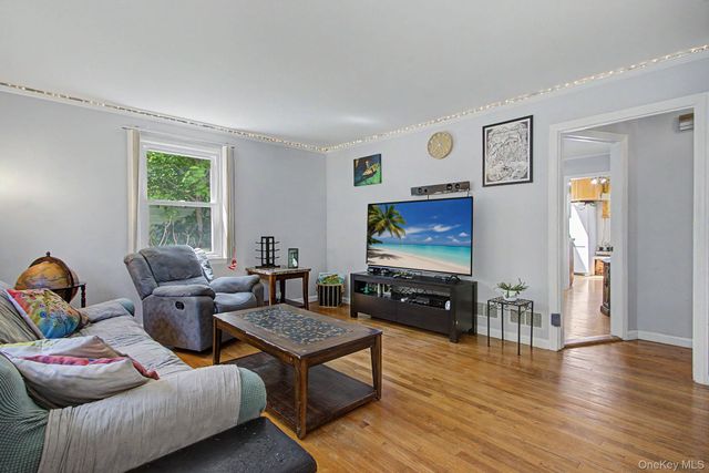 15 Beverly Road, Yonkers, NY 10710