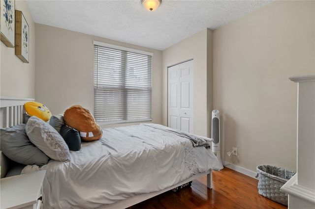 5239 Wickliff St, Lawrenceville, PA 15201