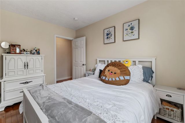 5239 Wickliff St, Lawrenceville, PA 15201