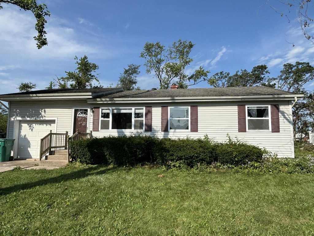 6110 Johnson Street, Merrillville, IN 46410