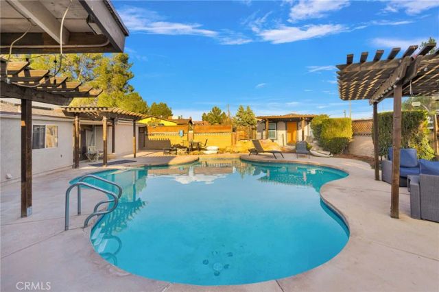 14415 Erie, Apple Valley, CA 92307