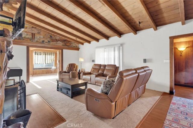 14415 Erie, Apple Valley, CA 92307