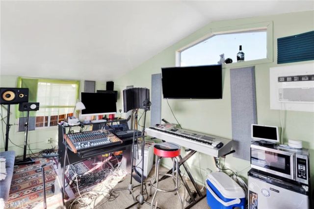 14415 Erie, Apple Valley, CA 92307