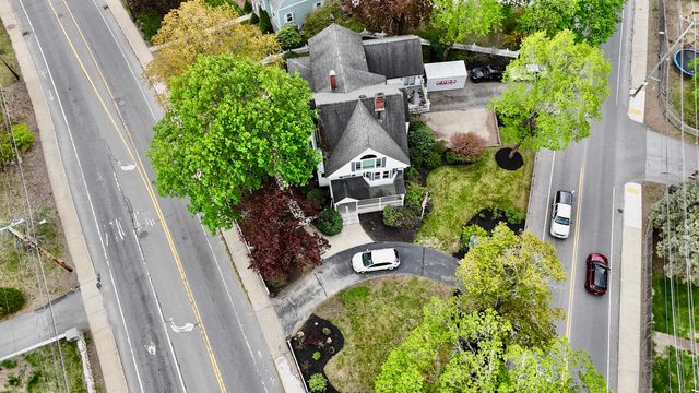 393 Main Street, Nashua, NH 03060
