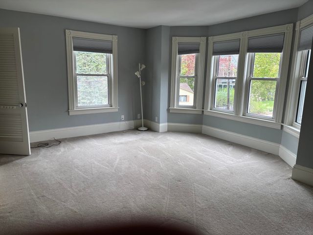 393 Main Street, Nashua, NH 03060