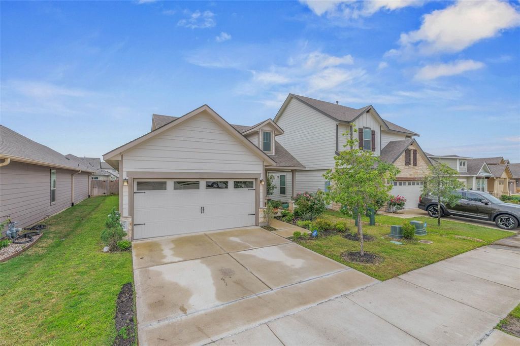 1062 Toledo Bend Drive, Navasota, TX 77845