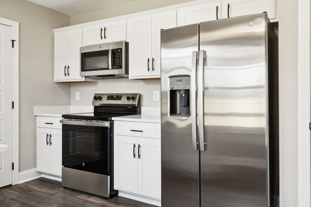 29 Echo Ridge, Oak Grove, KY 42262