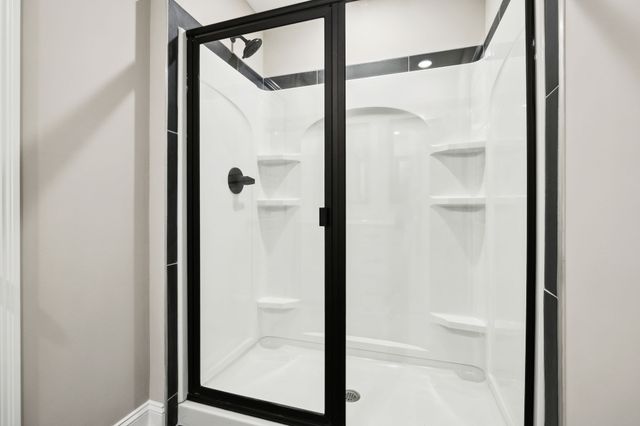 29 Echo Ridge, Oak Grove, KY 42262