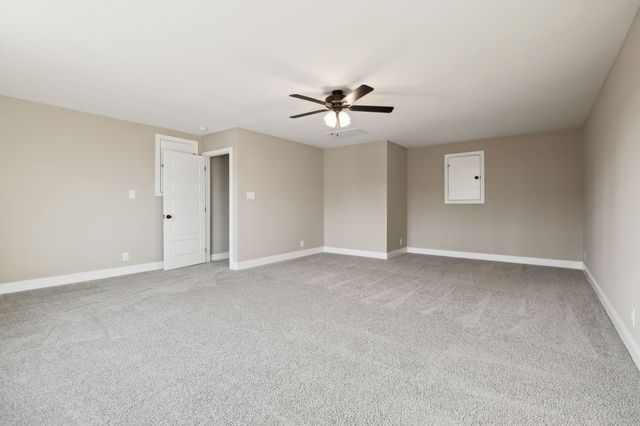 29 Echo Ridge, Oak Grove, KY 42262