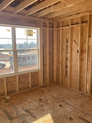 29 Echo Ridge, Oak Grove, KY 42262