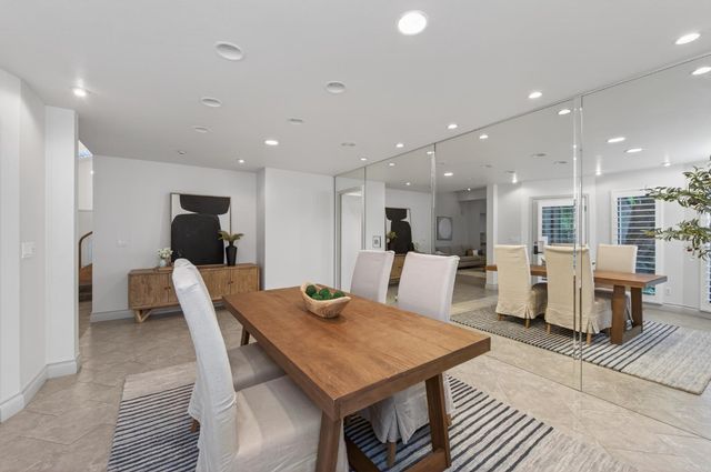 2788 W Bluff Avenue, Fresno, CA 93711