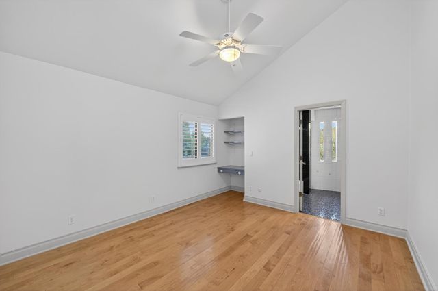 2788 W Bluff Avenue, Fresno, CA 93711