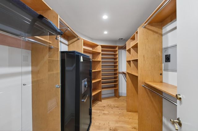 2788 W Bluff Avenue, Fresno, CA 93711