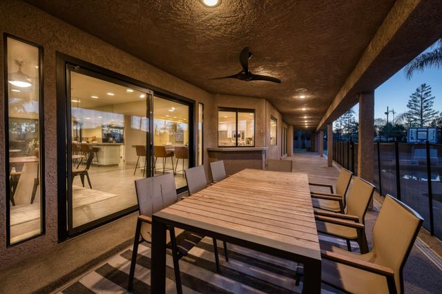 2788 W Bluff Avenue, Fresno, CA 93711