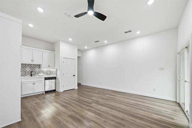 1311 Oneal Street B, Commerce, TX 75428