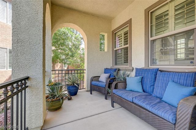 10447 Bush Mountain Avenue, Las Vegas, NV 89166