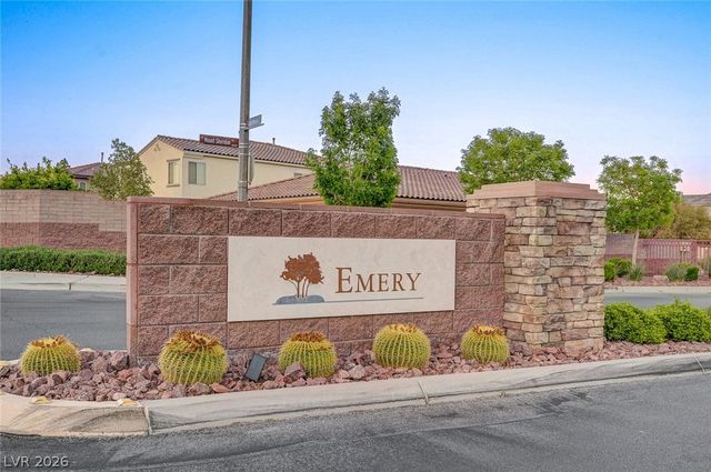 10447 Bush Mountain Avenue, Las Vegas, NV 89166