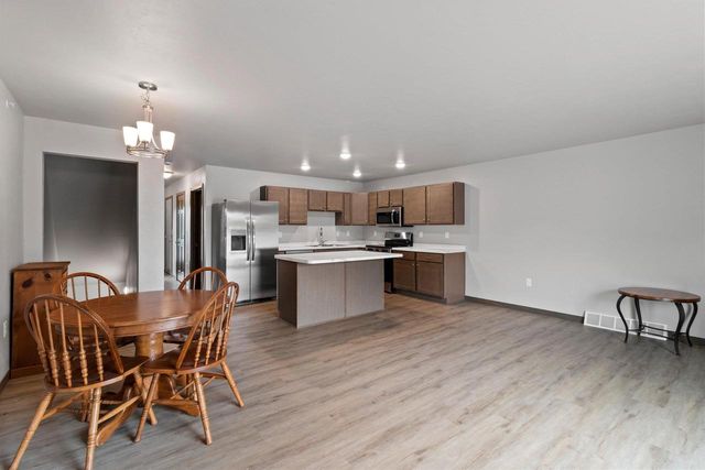 13193-B VELP AVENUE, Suamico, WI 54313
