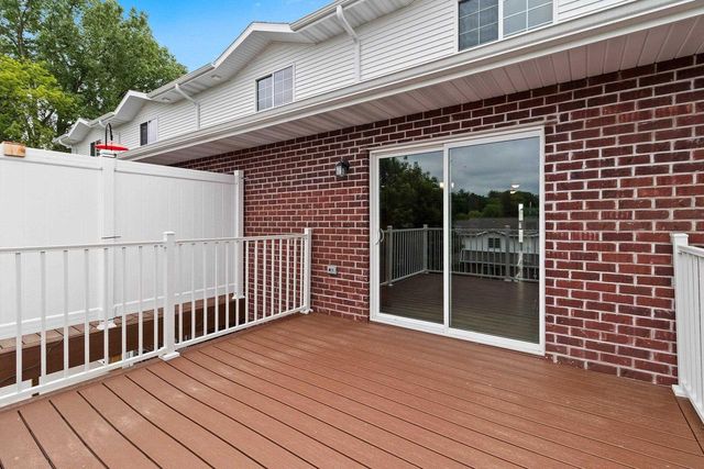 13193-B VELP AVENUE, Suamico, WI 54313