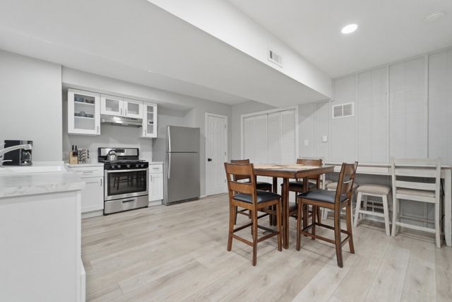 208 Lakeshore Drive, Michigan City, IN 46360