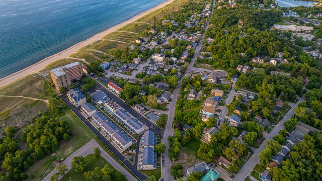 208 Lakeshore Drive, Michigan City, IN 46360