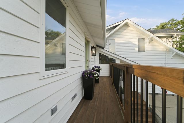 208 Lakeshore Drive, Michigan City, IN 46360