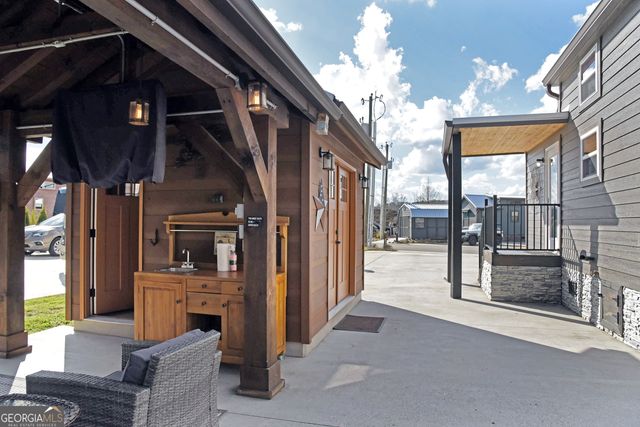 435 Golden Nugget Road, Blairsville, GA 30512