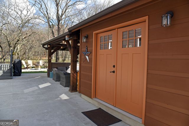 435 Golden Nugget Road, Blairsville, GA 30512