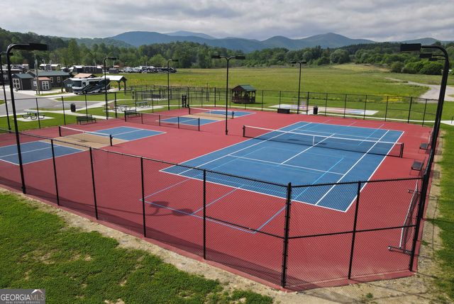 435 Golden Nugget Road, Blairsville, GA 30512