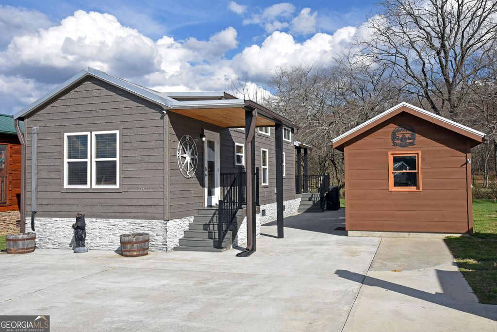 435 Golden Nugget Road, Blairsville, GA 30512