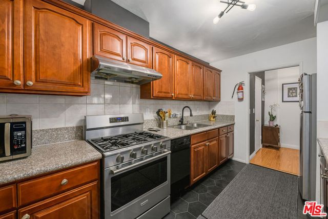 905 New Depot Street 12, Los Angeles, CA 90012