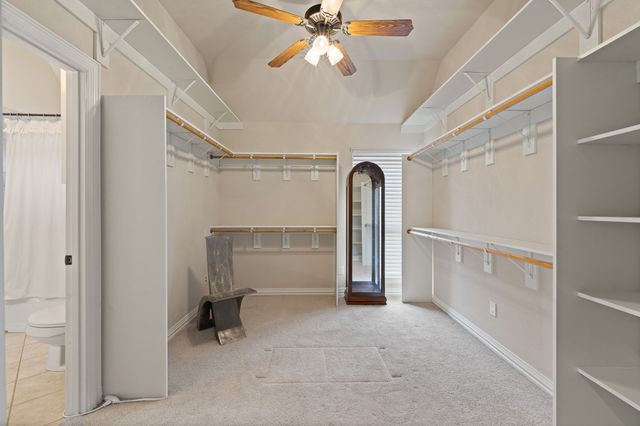 2705 Harborside Drive, Granbury, TX 76048