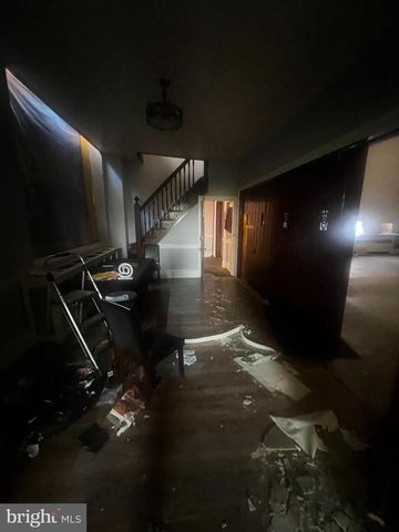 6340 BAYNTON ST, Philadelphia, PA 19144