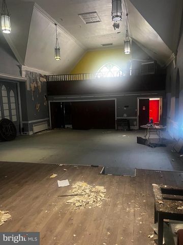 6340 BAYNTON ST, Philadelphia, PA 19144