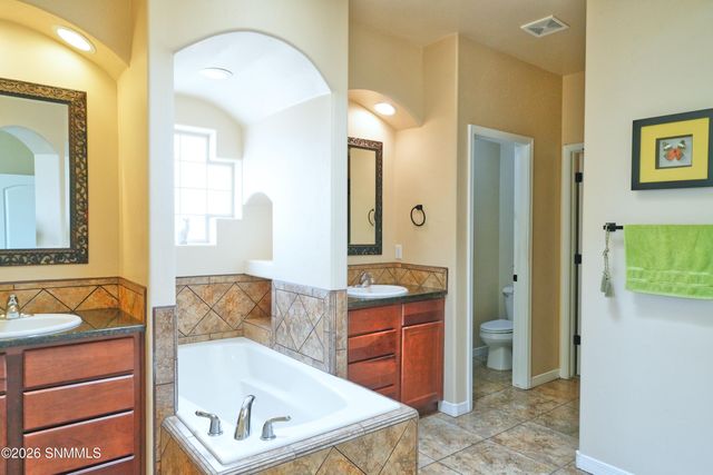 4309 Calle Sonesta Arc, Las Cruces, NM 88011