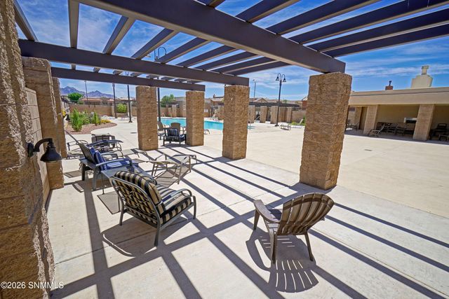 4309 Calle Sonesta Arc, Las Cruces, NM 88011