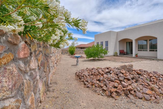 4309 Calle Sonesta Arc, Las Cruces, NM 88011