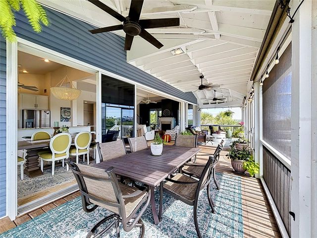 39 BAYSHORE CIRCLE, Placida, FL 33946